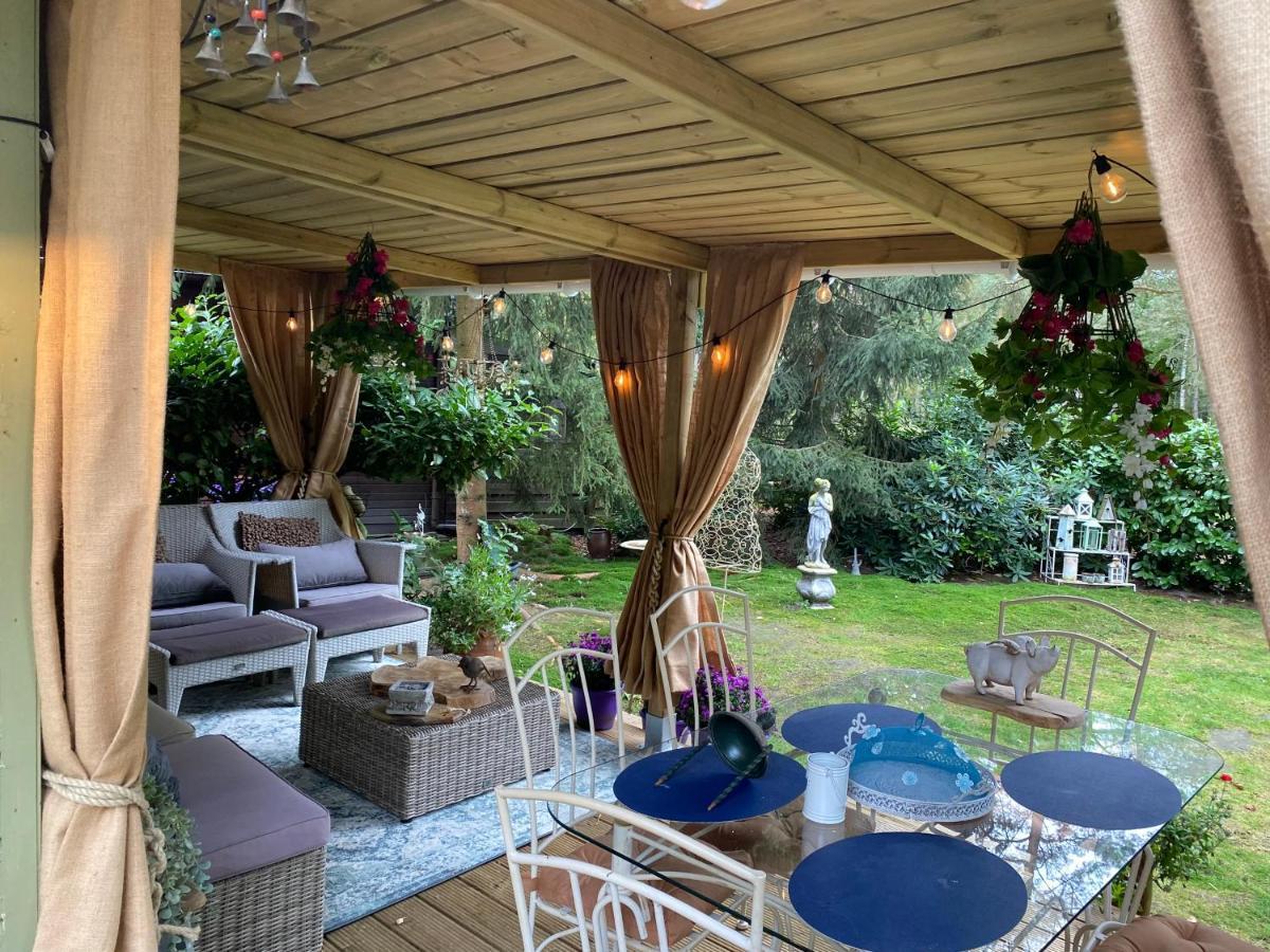 Chalet Sint Barbara Zutendaal Εξωτερικό φωτογραφία